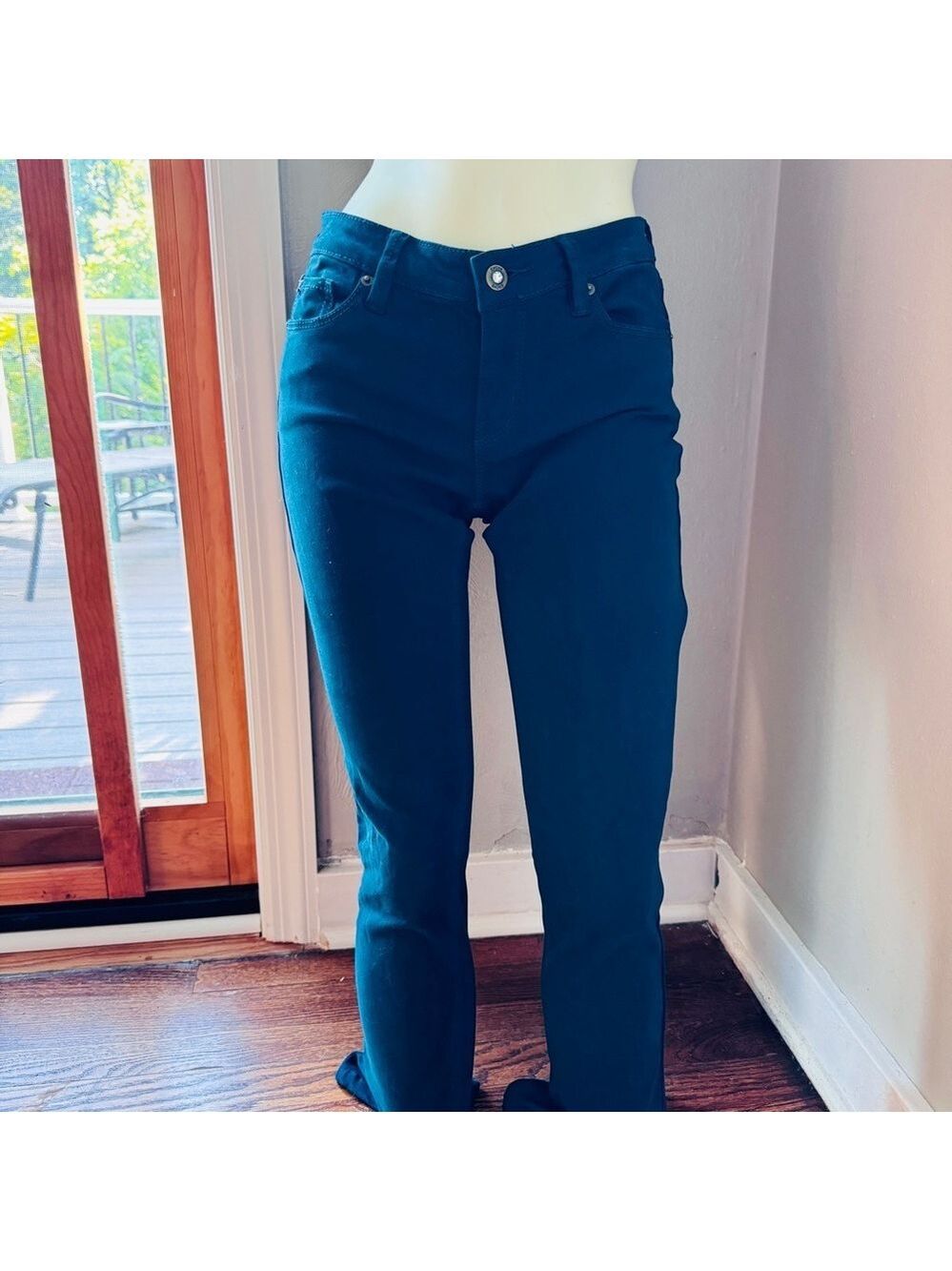 Cache jeans - Picture 2 of 15